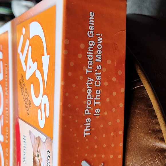 CATOPOLY board game from Late for the Sky.  New in box with cool playing pieces! - Picture 3 of 9